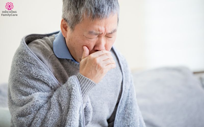 viem-phoi-o-nguoi-gia-mua-he-do-dieu-hoa