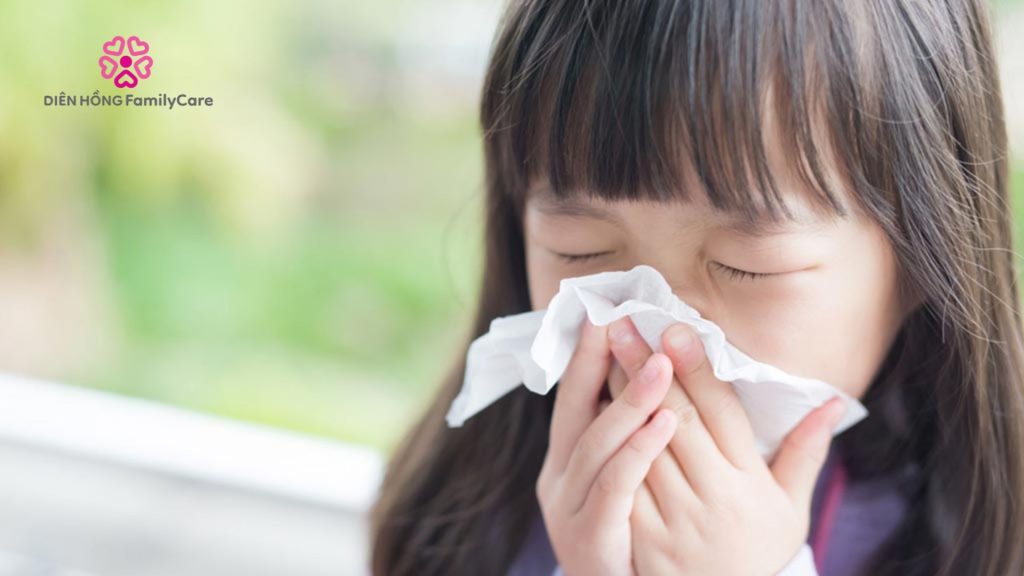 Trẻ nhỏ bị cảm lạnh