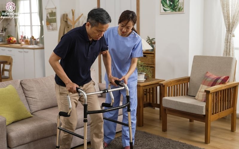 cham-soc-nguoi-benh-dot-quy