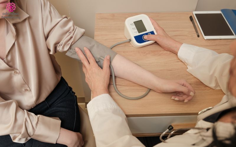 huyet-ap-tang-cao-vao-mua-dong-ly-do-va-cach-cham-soc-2