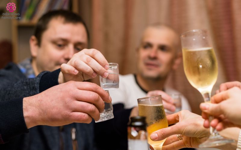 uong-ruou-bia-thoi-quen-xau-hai-gan