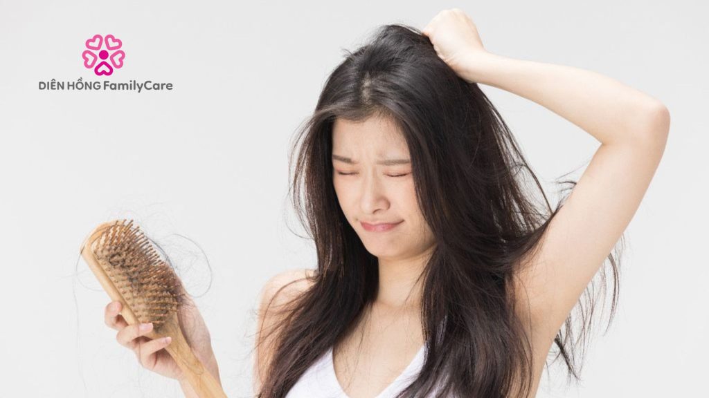 Cách chăm sóc tóc bị rụng tại nhà 